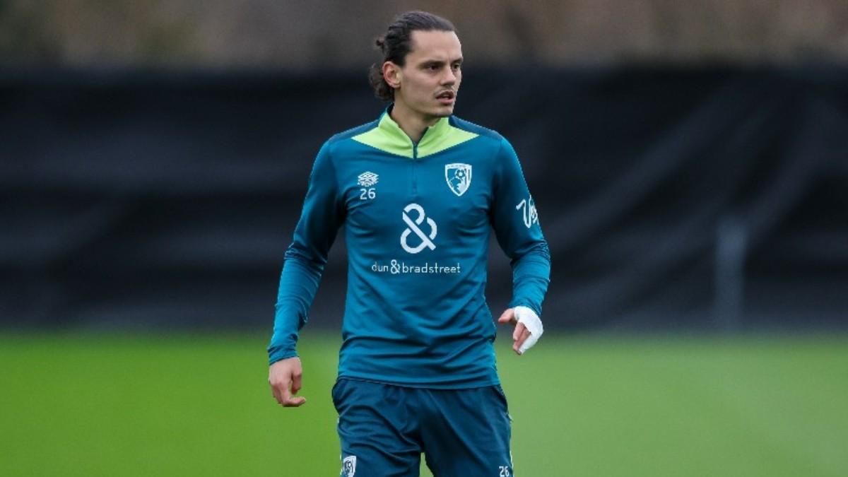 Enes Ünal vuelve a sufrir una rotura del ligamento anterior cruzado