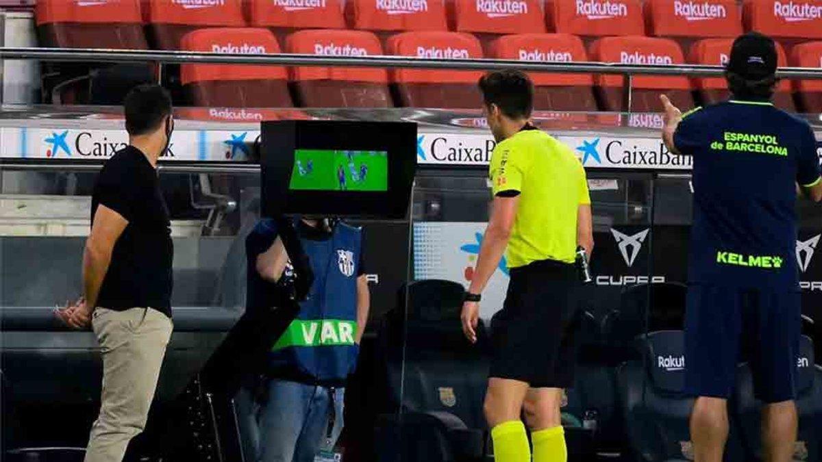 Expresiones como "el arbitraje ha sido malo" no son sancionables