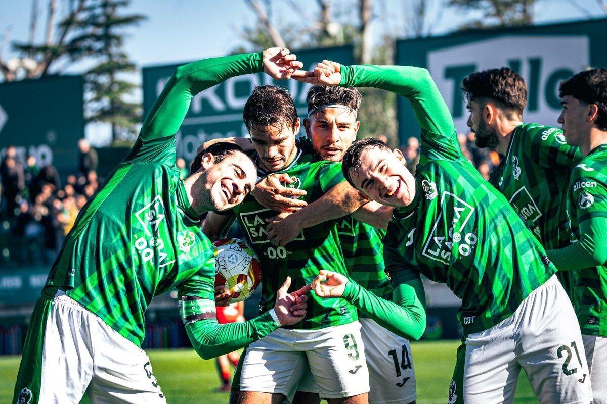 Una defensa férrea con un buen ataque, las claves del Toledo en la primera mitad de la temporada