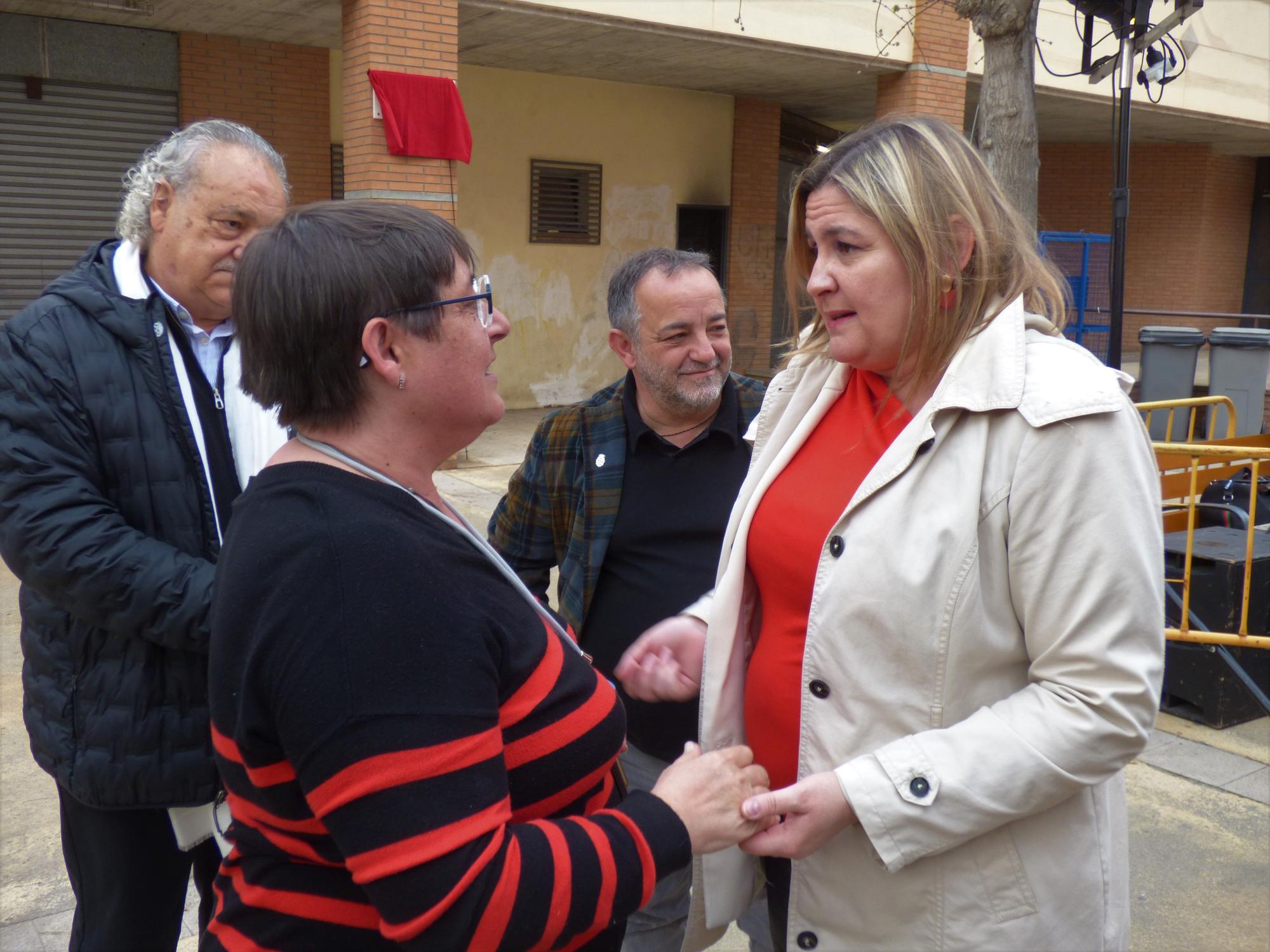 Figueres ret homenatge a l'activista veïnal Carmela Juárez