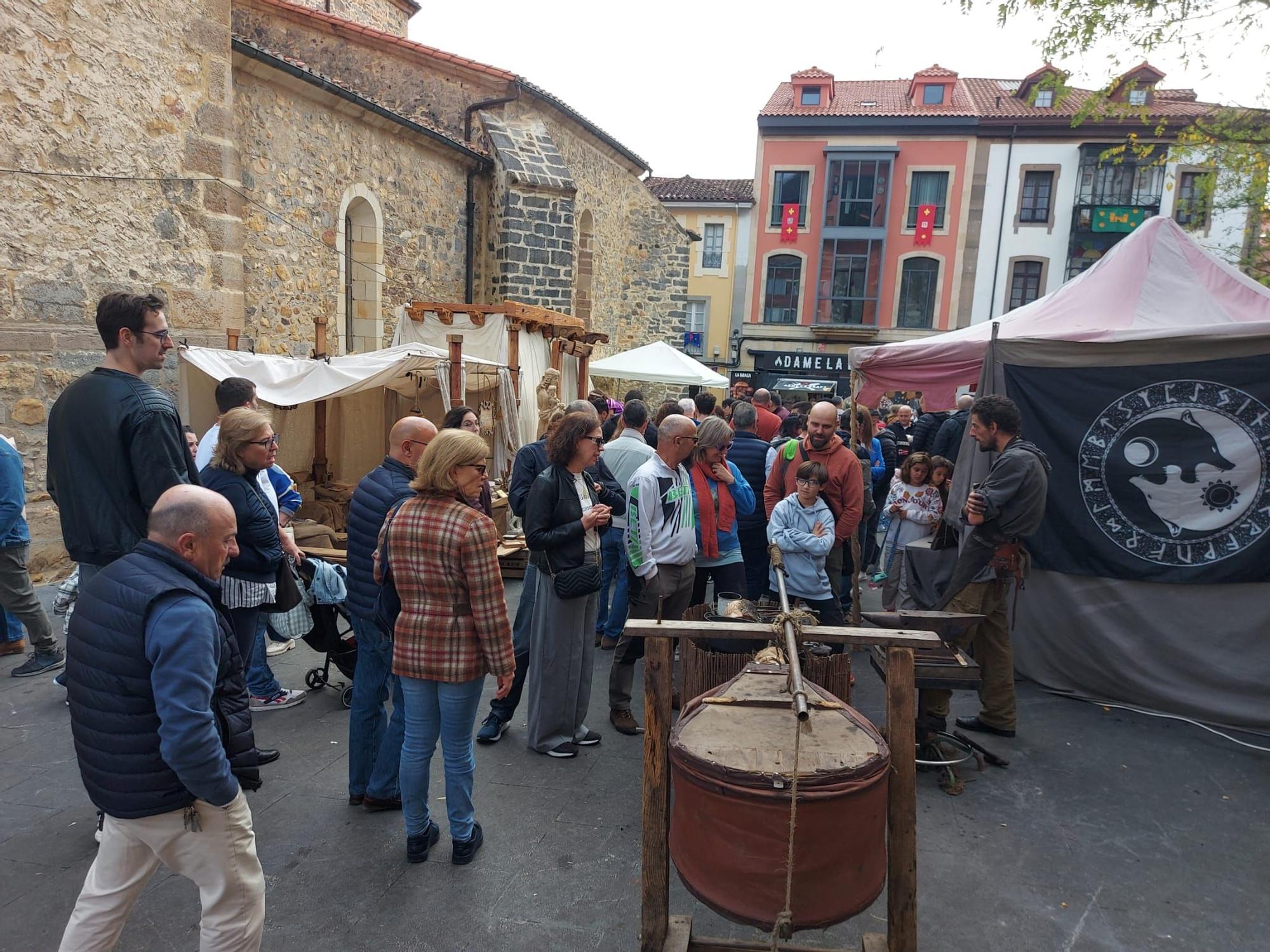 En imágenes: Domingo de lleno en la Feria Medieval de Salas