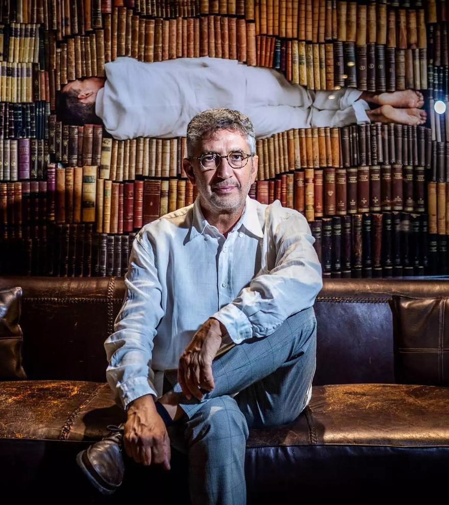 Manuel Baixauli: &quot;Ser subversiu  hui és escriure  un whatsapp sense faltes&quot;
