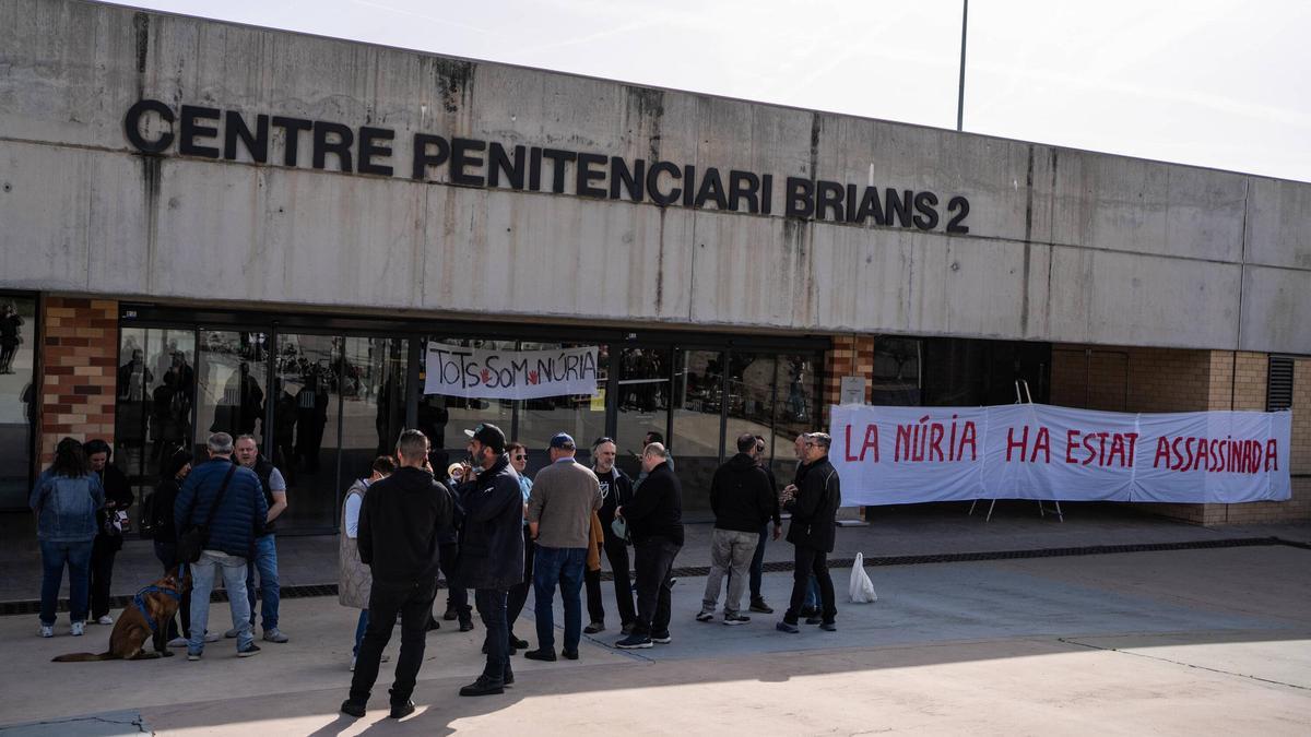 Concentración en Brians 2 por la muerte de Nuria