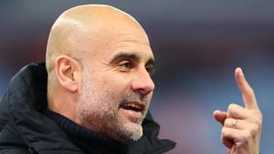 Guardiola, durante el duelo entre el Aston Villa y Manchester City, que acabó en derrota (1-0).