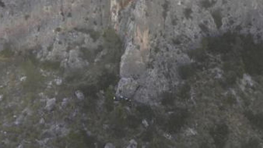 Rescatado un escalador herido en la Vía Ferrata de la Sierra del Lugar