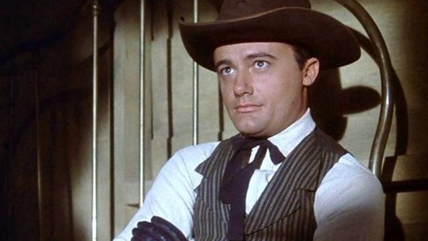 Muere Robert Vaughn.