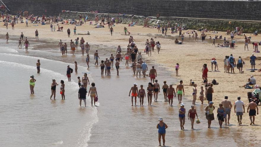 Una &quot;excepcional&quot; ola de calor volverá el viernes a disparar los termómetros