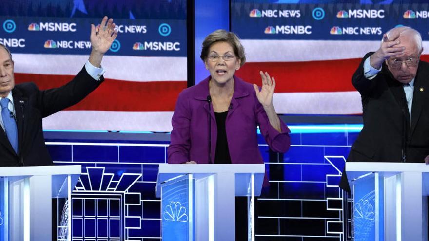 Mike Bloomberg, Elizabeth Warren y Bernie Sanders.