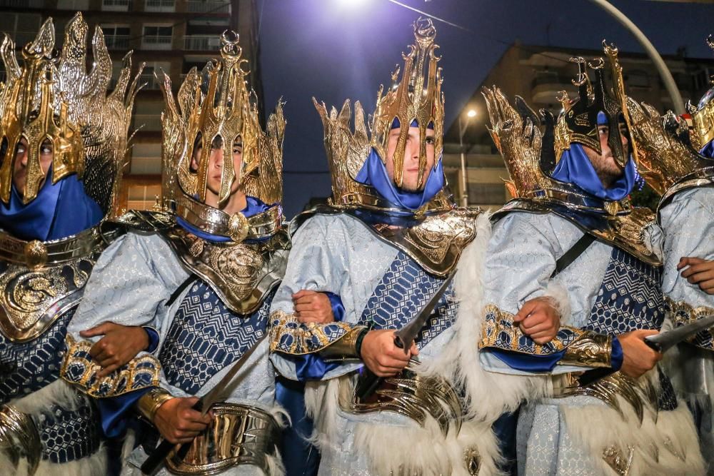 Los Moros y Cristianos toman las calles de Callosa