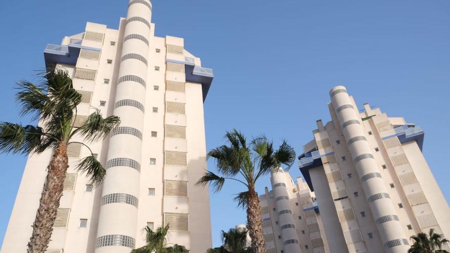 Guardamar se mantiene firme con las restricciones a los apartamentos turísticos pese a la presión del sector