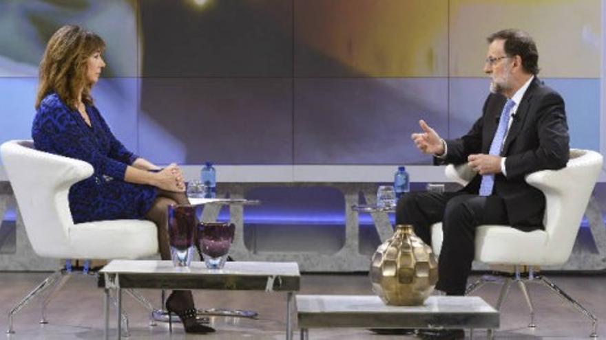 Rajoy ofrece apoyar al PSOE en ayuntamientos y CCAA a cambio de la investidura