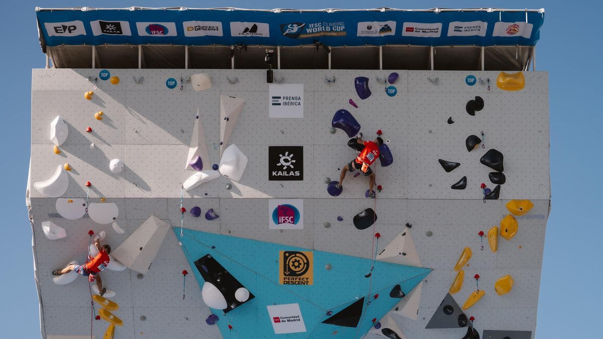 Los atletas compiten en las clasificatorias de la IFSC Climbing World Cup Comunidad de Madrid 2025.
