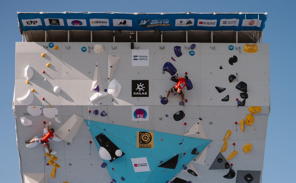 Los atletas compiten en las clasificatorias de la IFSC Climbing World Cup Comunidad de Madrid 2025.