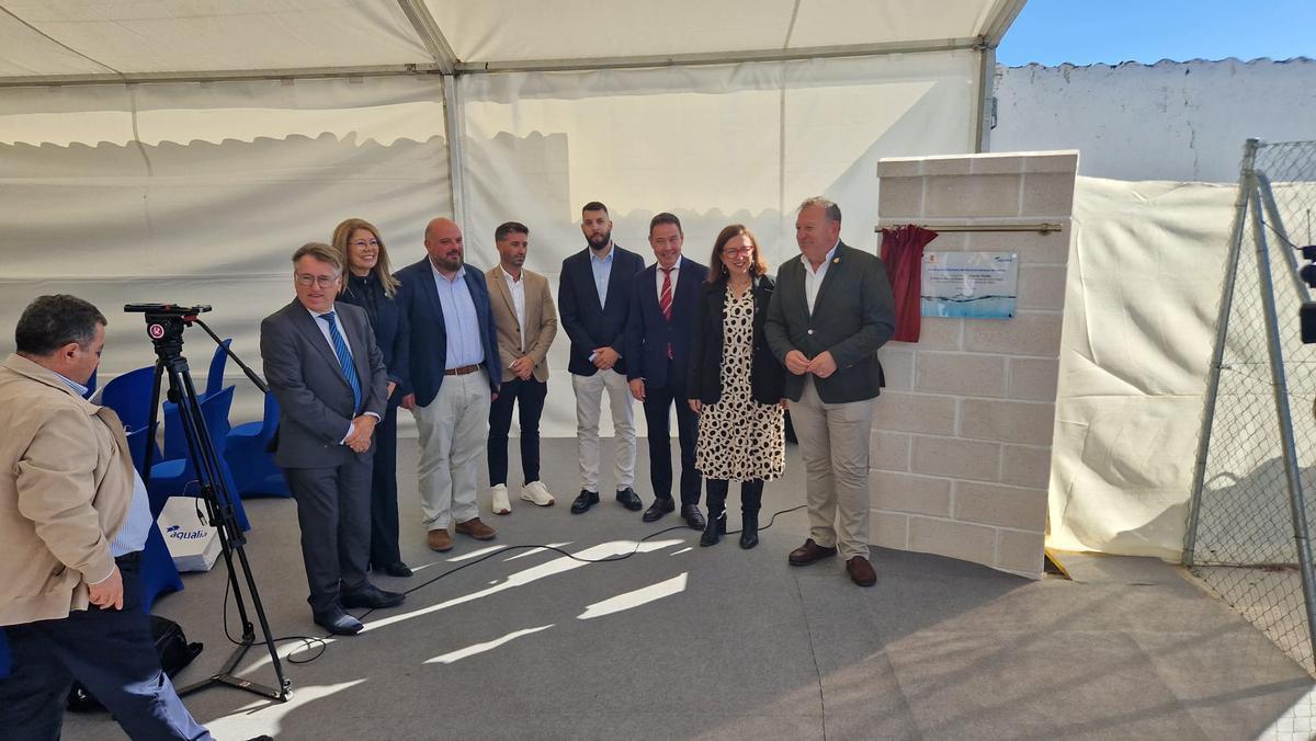 Acto de inauguración de la planta en Lobón.