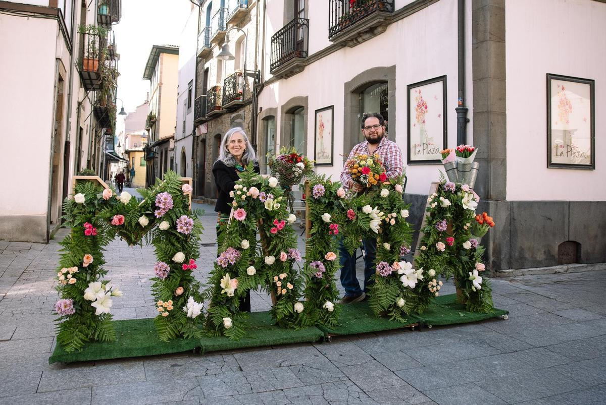 Kiti Pérez y su hijo Alberto Ramos.