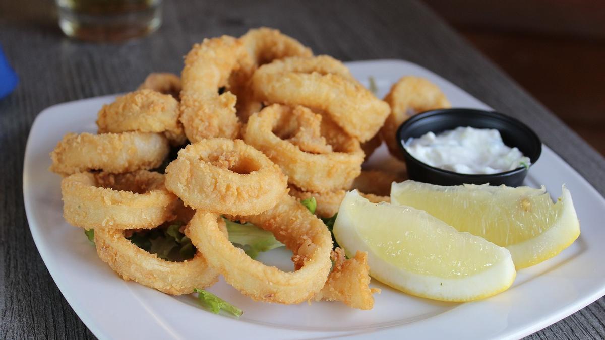 RECETA AIR FRYER | Calamares congelados en freidora de aire: la receta de  pescado que encanta a los niños y que puedes preparar en menos de 10 minutos