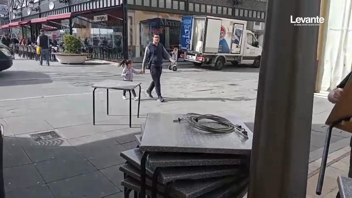 Satisfacción entre hosteleros y comerciantes: "Gandia en Fallas es rentable, pero aún lo sería más si las fiestas fueran en fin de semana"