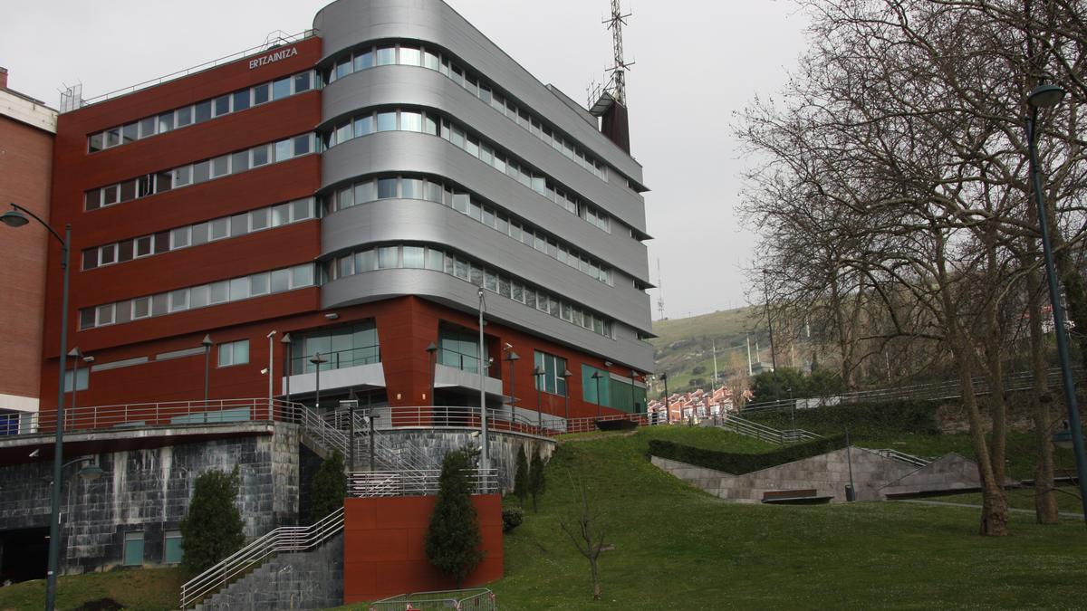 Archivo - Centro de detención de la Ertzaintza en Bilbao