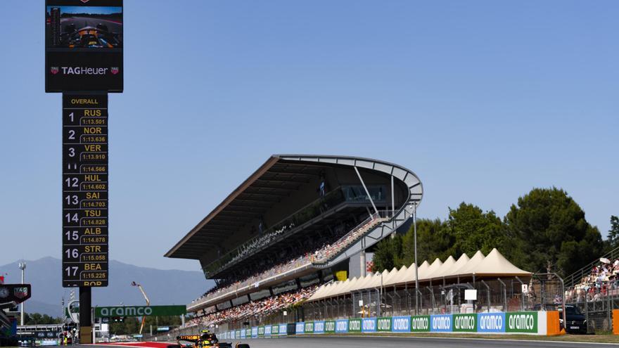 Miles de seguidores de la F1 acuden al Circuit Barcelona-Catalunya para seguir el Gran Premio de España