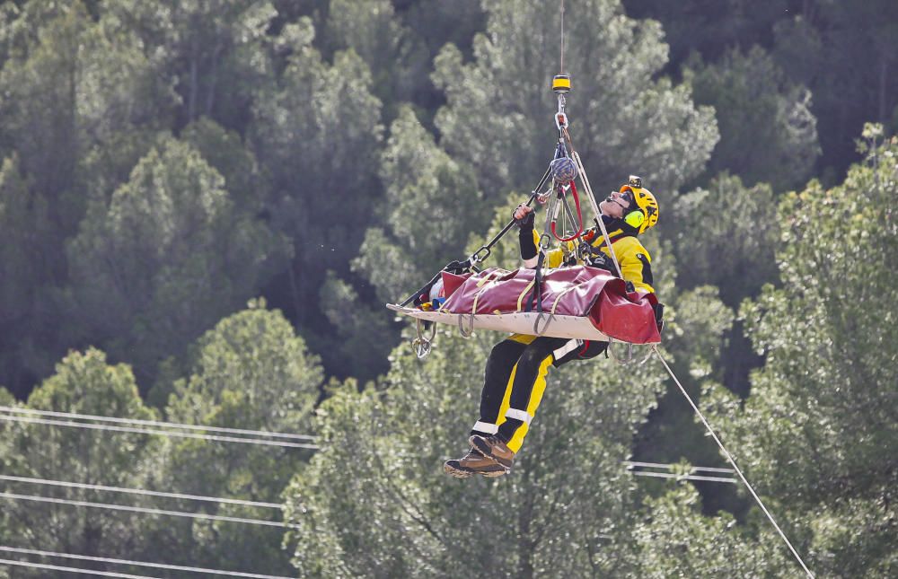 Simulacros de rescate en altura en Alcoy