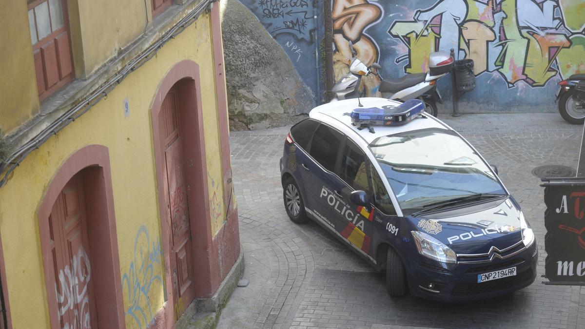 Patrulla de la Policía Nacional en A Coruña