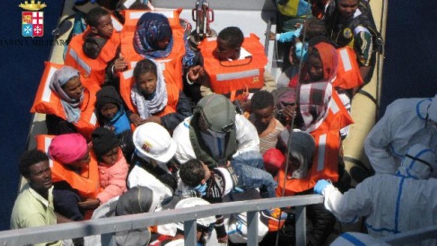 Casi seis mil inmigrantes llegan a Italia solo durante este fin de semana