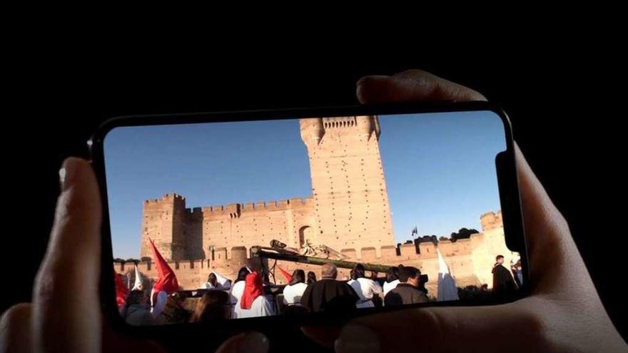 Un vídeo de la plataforma digital que la Junta de Castilla y León, a falta de procesiones, ha habilitado para difundir contenidos de Semana Santa.