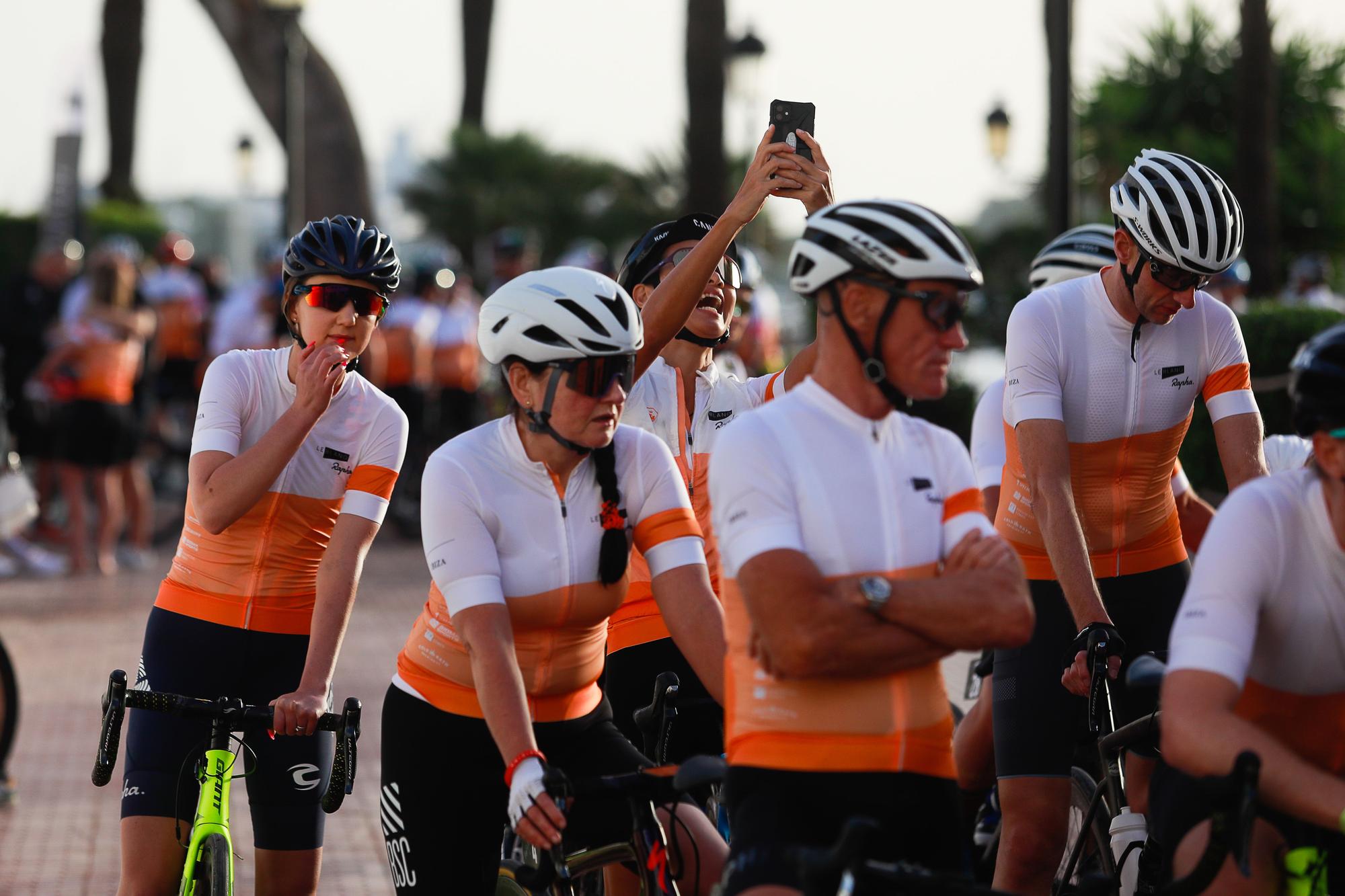 Ibiza acoge un evento ciclista que reúne a leyendas del ciclismo