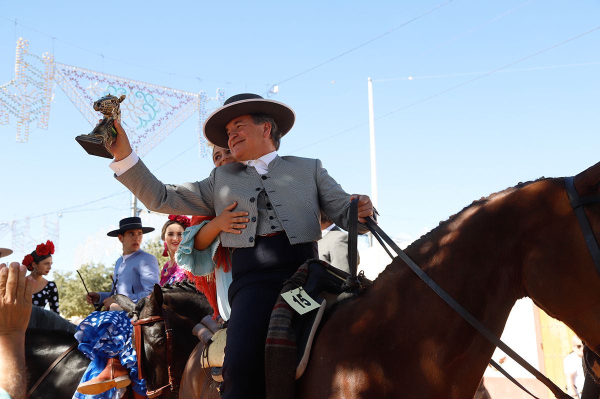 Córdoba exhibe calidad en su paseo de caballos