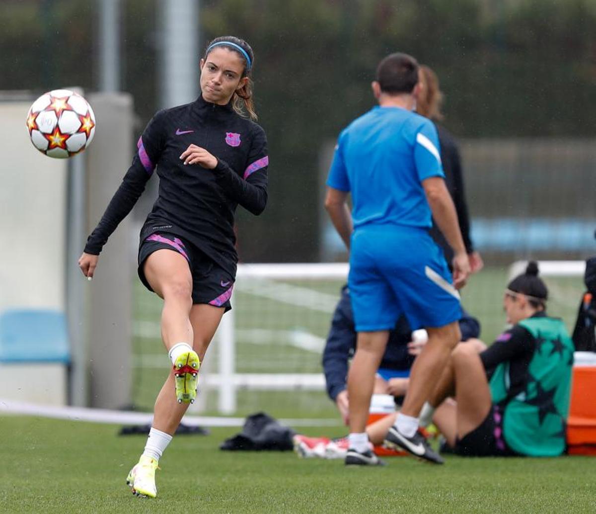 Las mejores imágenes del último entrenamiento del Barça antes del debut en Champions