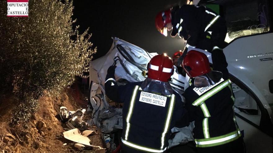 Un fallecido y un herido grave en un accidente en la N-340 en Alcalà