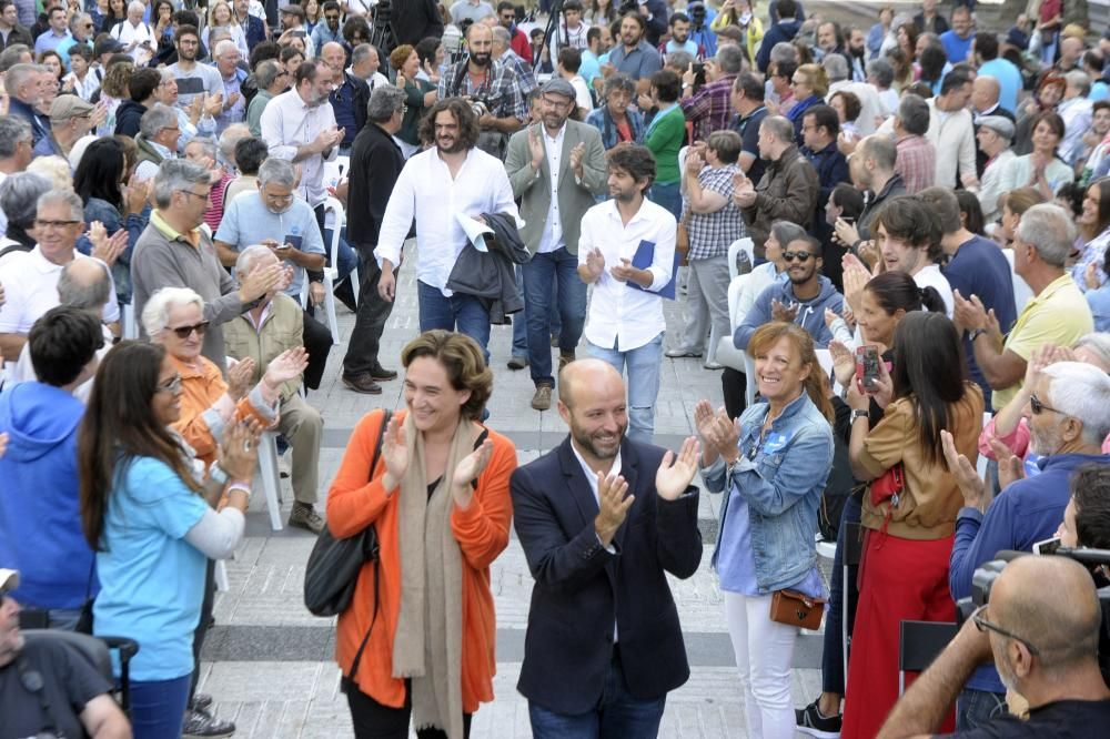 Mitin con Ada Colau, Villares y Xulio Ferreiro