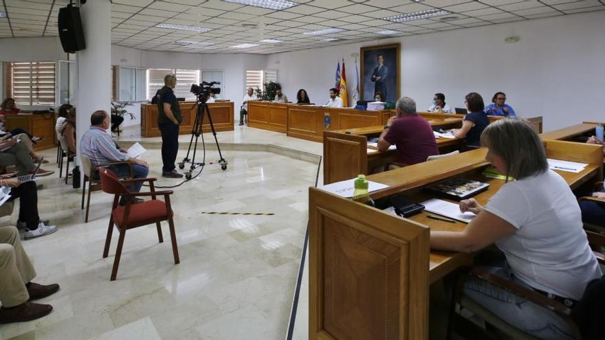 Torrevieja rompe la regla del gasto y el Ayuntamiento se ve obligado a someterse a un plan económico financiero