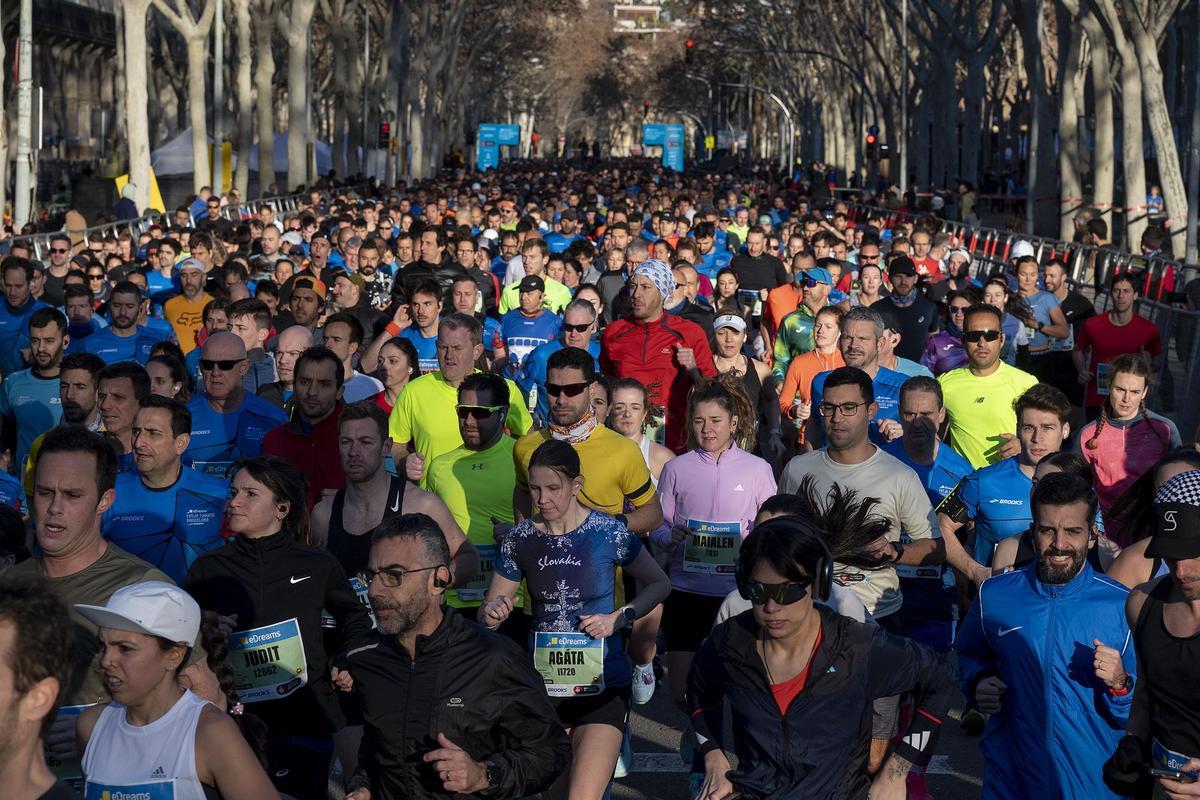 Así ha sido la Media Maratón de Barcelona 2024. Búscate en las fotos