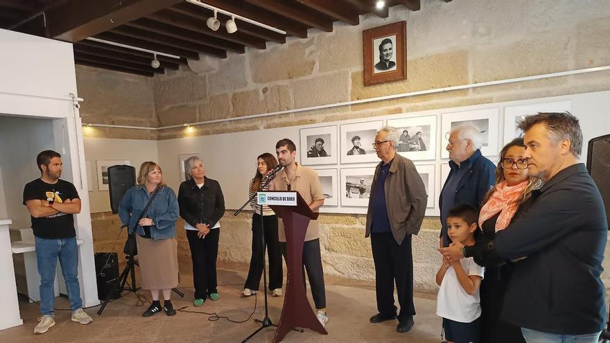Una marea de casi un siglo antes de volver a casa: la serie «Mariñeiros» de José Suárez por fin se expone en Bueu