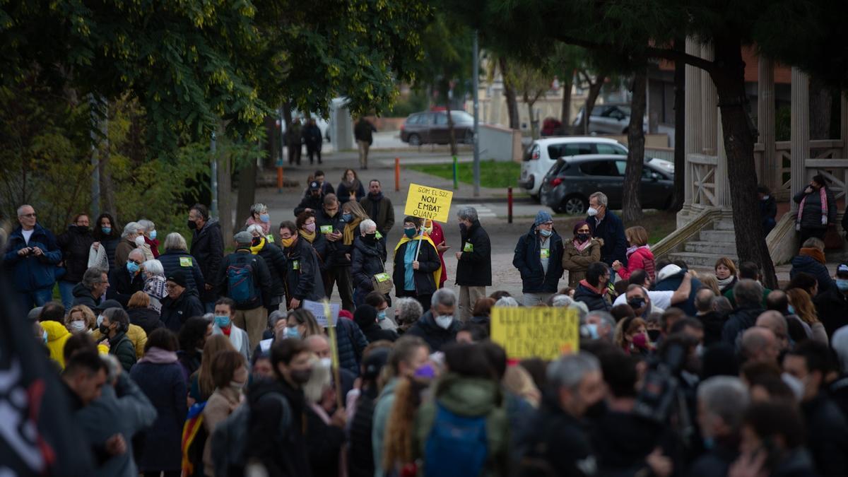 Manifestació del Sepc i Intersindical·Csc contra la sentència del TSJC que fixa un 25% de castellà en una escola de Canet de Mar