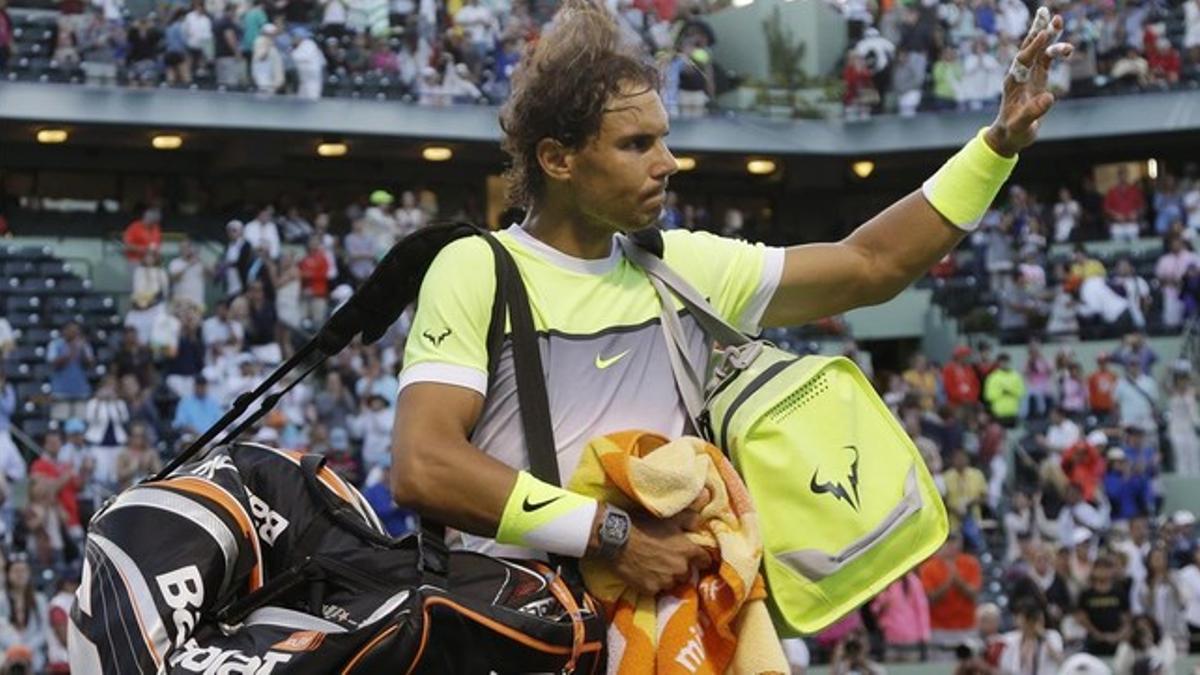 Nadal sale derrotado de la pista en el Masters 1.000 de Miami.