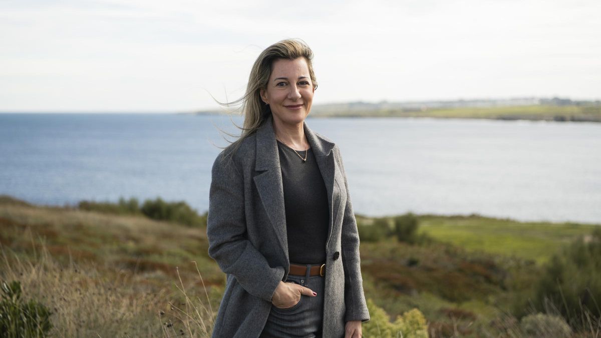 Eva García Sáenz de Urturi, en Santander, presentando su regreso a la saga de los longevos.