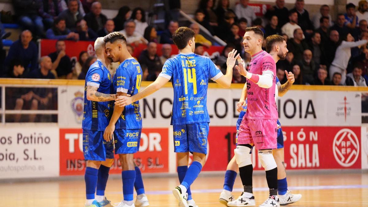 Gus Pérez, del Servigroup Peñíscola a la selección... con 45 años