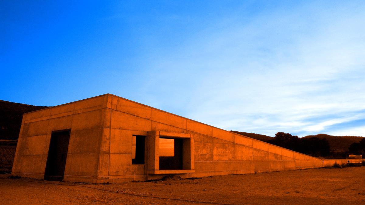 Panorámica de El Búnker, una singular bodega de Terres dels Alforins.