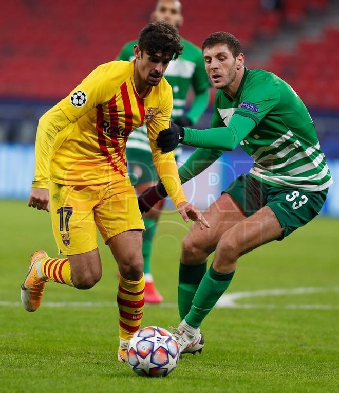 Imágenes del partido del FC barcelona ante el Ferencvaros, de Liga de Campeones que se disputa en el Puskás Aréna.