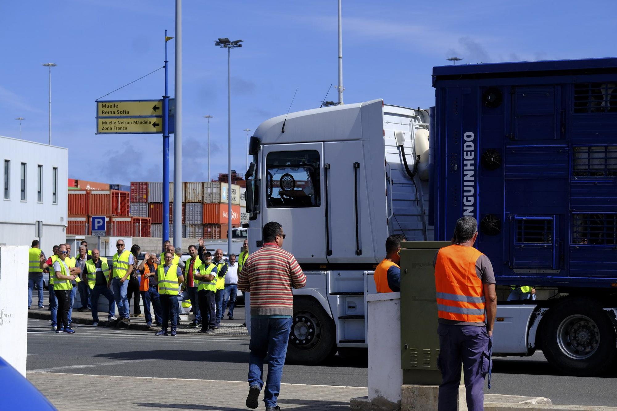 Huelga de transportistas en el Puerto de Las Palmas (27/02/23)