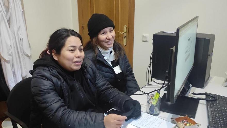 Los 8.000 migrantes en Galicia que se benefician de la regularización: «Atrás dejé a mis dos hijos para darles lo mejor»