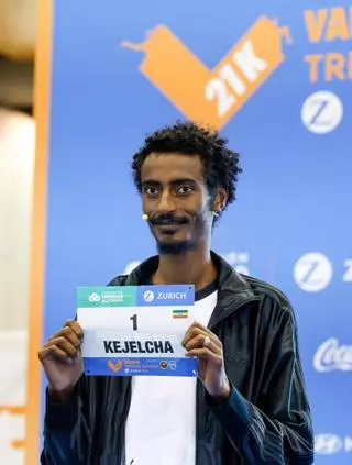 El mánager de Yomif Kejelcha, lo confirma: "Este año correrá el Maratón de València"