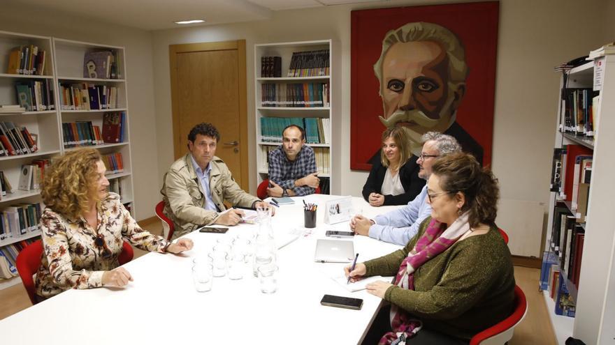 Los candidatos del PSOE debatirán solo ante los militantes y sin preguntas