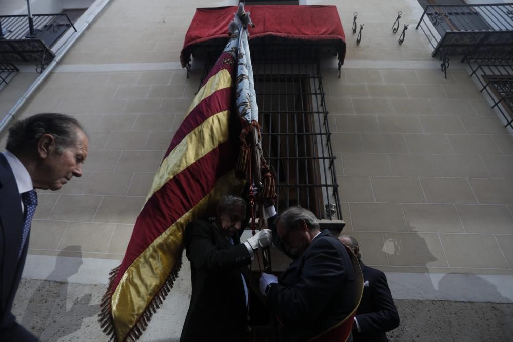 Procesión de la Senyera del Colegio del Arte Mayor de la Seda