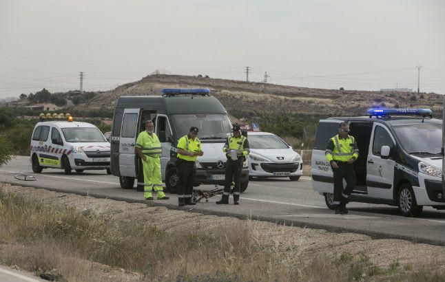 El ciclista ha resultado gravemente herido y los servicios sanitarios han intentado sin éxito mantener con vida a hombre