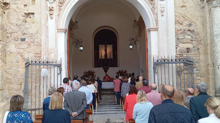 El Cristo del Socorro de Cartagena devuelve las misas a la Catedral Vieja