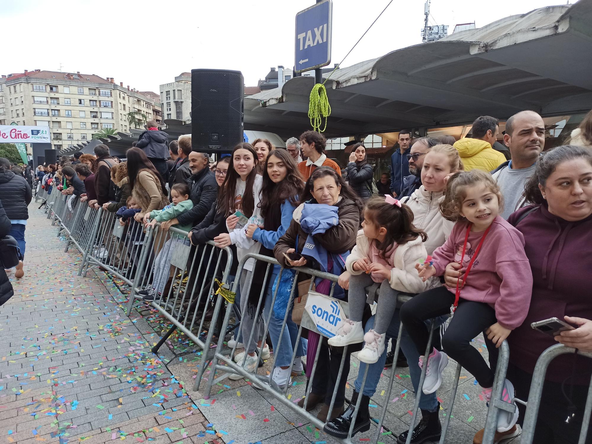 Casi 1.500 participantes disputan la carrera de Fin de Año de Pola de Siero