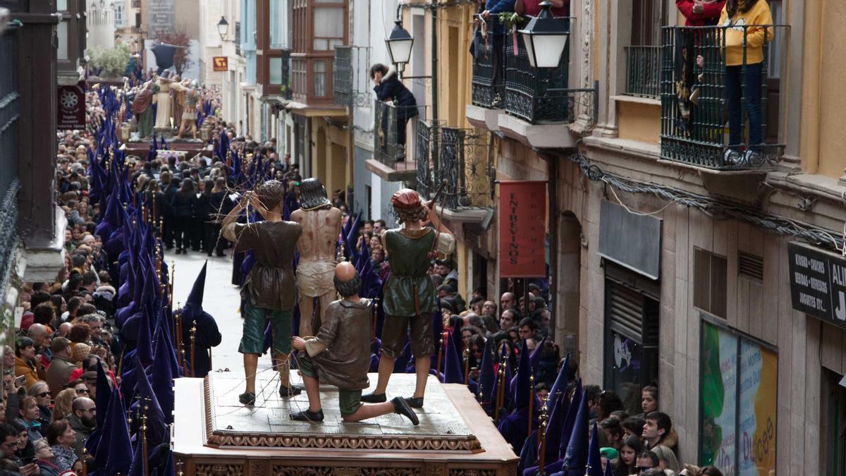 PROCESION DE LA SANTA VERA CRUZ